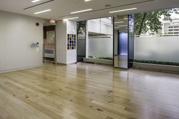 Modern apartments in National Landing VA for rent